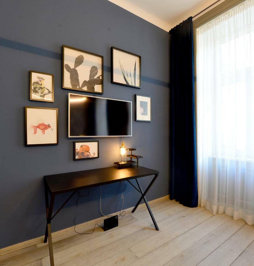 Chic And Modern In Hip Area Wien