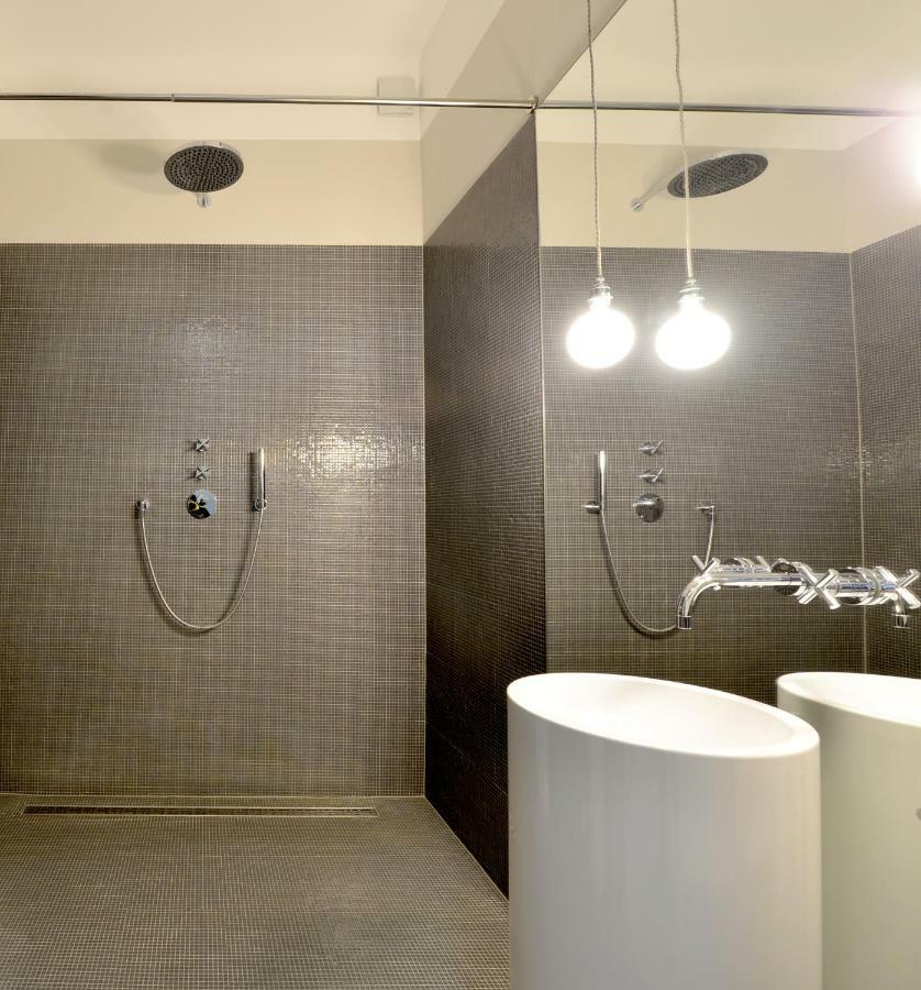 Apartment Chic And Modern In Hip Area *